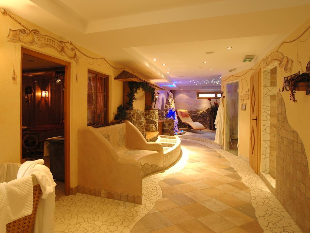 Hotel Garni Romantika Serfaus Zewnętrze zdjęcie